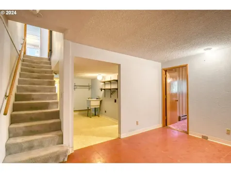 3239 SW Isaac Avenue Pendleton OR 97801