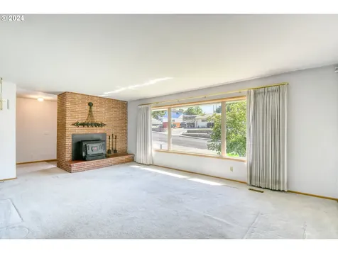 3239 SW Isaac Avenue Pendleton OR 97801