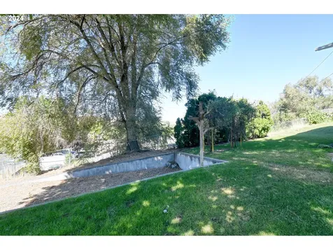 3239 SW Isaac Avenue Pendleton OR 97801