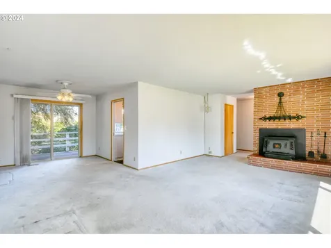 3239 SW Isaac Avenue Pendleton OR 97801