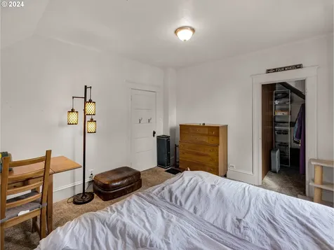 1419 9th Street Astoria OR 97103
