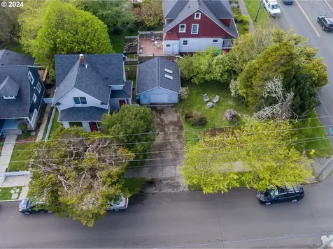 1419 9th Street Astoria OR 97103