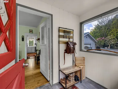 1419 9th Street Astoria OR 97103