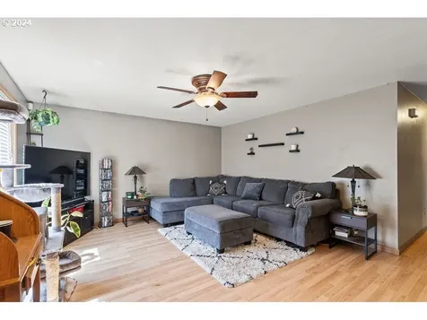 8518 Ne 161st Avenue Vancouver WA 98682