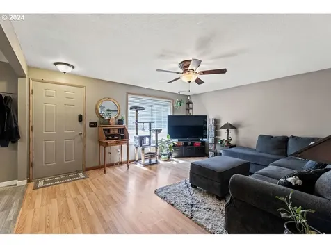 8518 Ne 161st Avenue Vancouver WA 98682