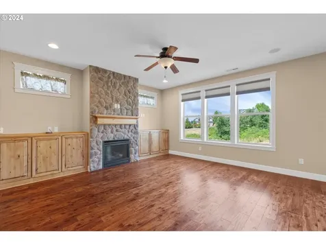 1760 S 18th Circle Ridgefield WA 98642