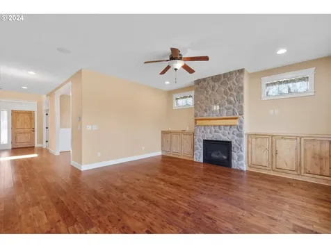 1760 S 18th Circle Ridgefield WA 98642