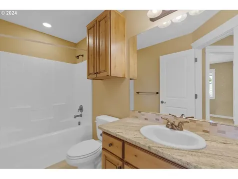 1760 S 18th Circle Ridgefield WA 98642