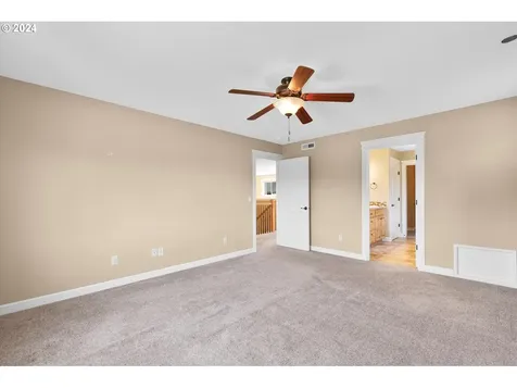1760 S 18th Circle Ridgefield WA 98642