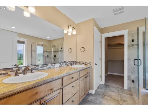 1760 S 18th Circle Ridgefield WA 98642