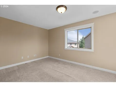 1760 S 18th Circle Ridgefield WA 98642