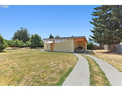 133 SW Peck Road White Salmon WA 98672