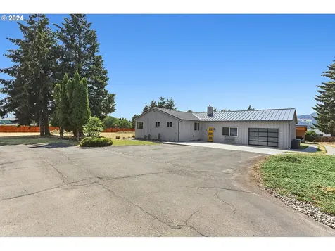 133 SW Peck Road White Salmon WA 98672