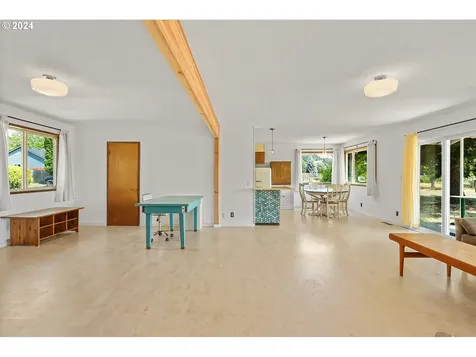 133 SW Peck Road White Salmon WA 98672