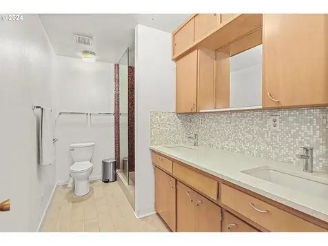 133 SW Peck Road White Salmon WA 98672