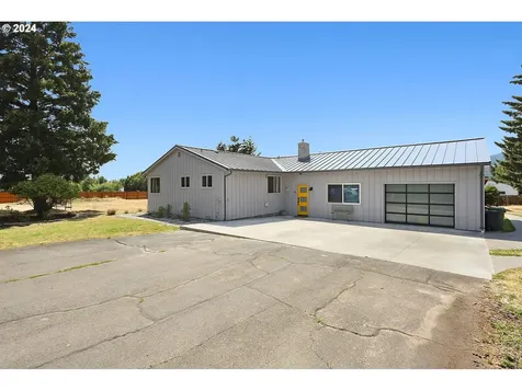 133 SW Peck Road White Salmon WA 98672