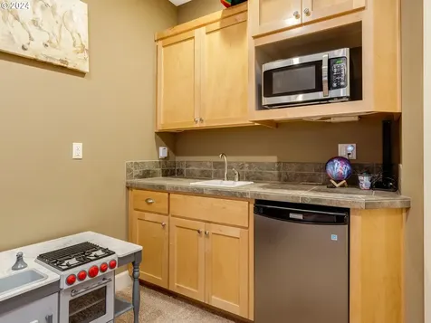 701 NW 120th Street Vancouver WA 98685