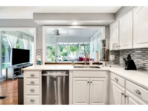 7102 Sw 152nd Avenue Beaverton OR 97007