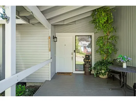 7102 Sw 152nd Avenue Beaverton OR 97007
