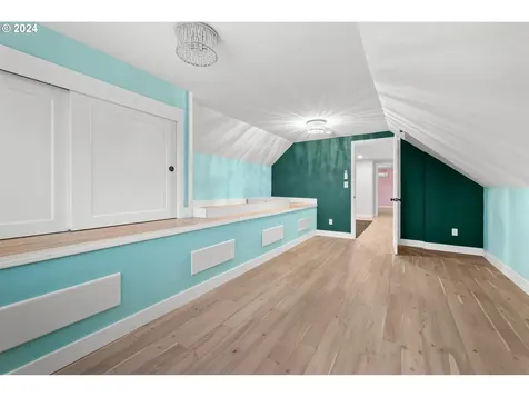 4206 NW 12th Avenue Camas WA 98607