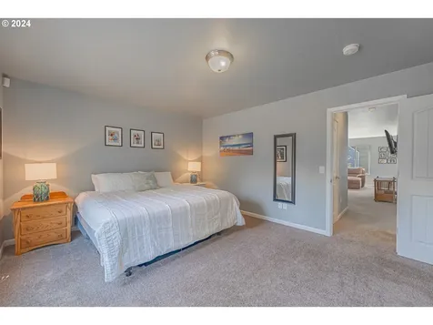 64419 Beaver Loop Road North Bend OR 97459