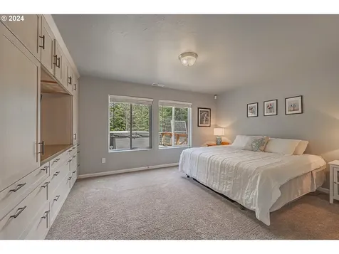 64419 Beaver Loop Road North Bend OR 97459