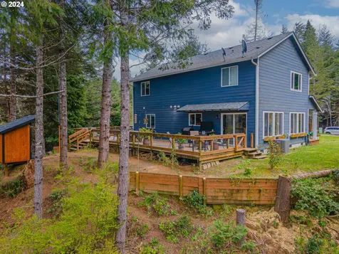 64419 Beaver Loop Road North Bend OR 97459