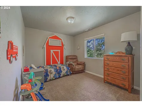 64419 Beaver Loop Road North Bend OR 97459