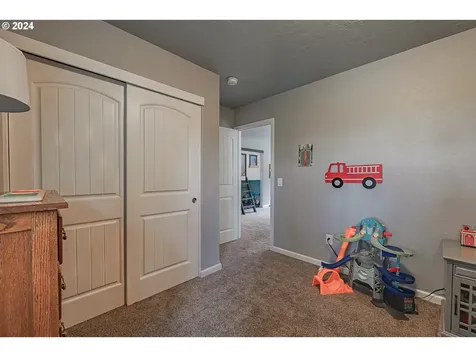 64419 Beaver Loop Road North Bend OR 97459