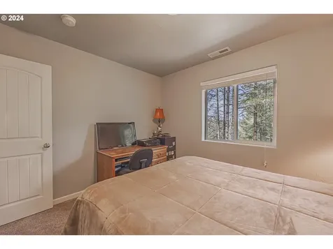 64419 Beaver Loop Road North Bend OR 97459