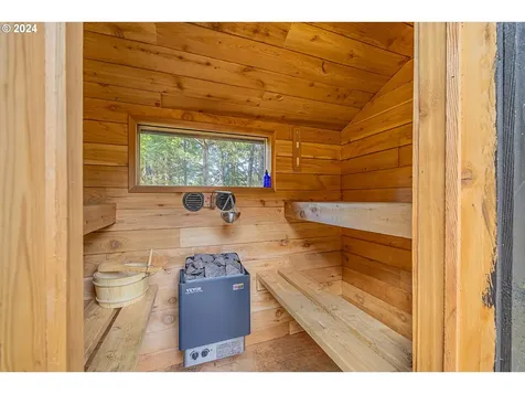 64419 Beaver Loop Road North Bend OR 97459