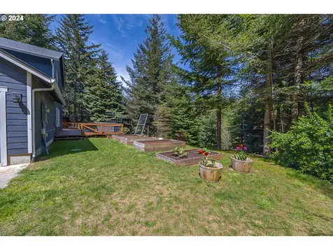 64419 Beaver Loop Road North Bend OR 97459