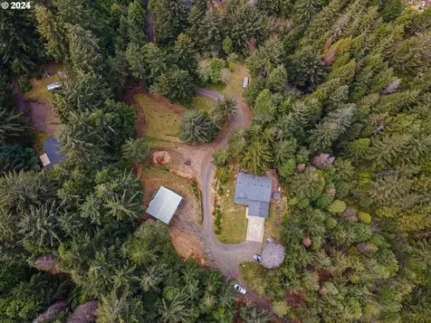 64419 Beaver Loop Road North Bend OR 97459