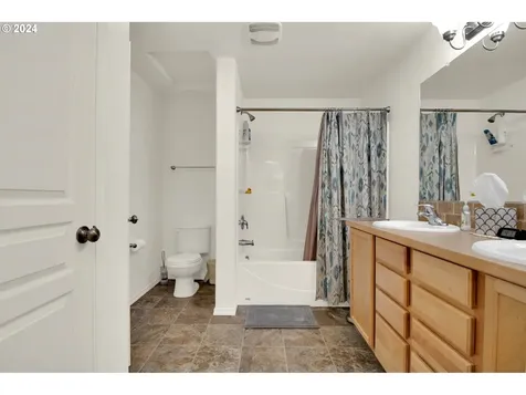 5824 Avalon Street Eugene OR 97402