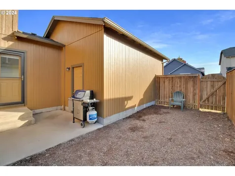 5824 Avalon Street Eugene OR 97402