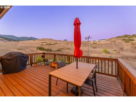 321 Wil Way Winston OR 97496