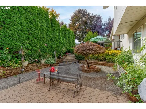 823 NW 104th Loop Vancouver WA 98685