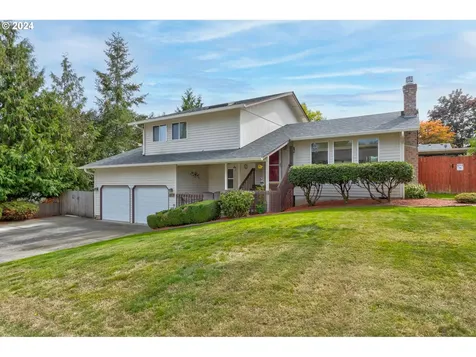 823 NW 104th Loop Vancouver WA 98685