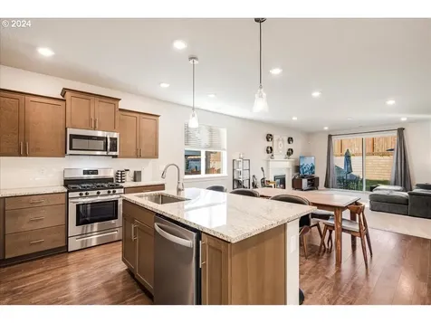 37587 Keta Street Sandy OR 97055