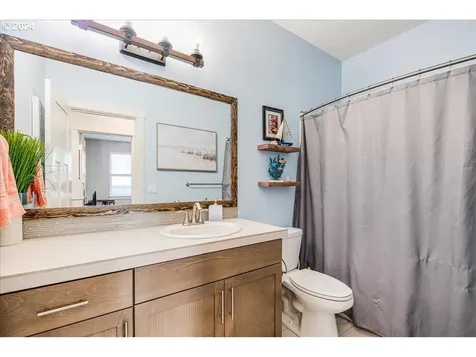37587 Keta Street Sandy OR 97055