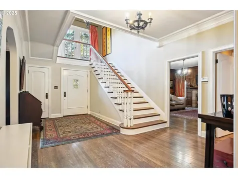2670 SW Tichner Drive Portland OR 97205