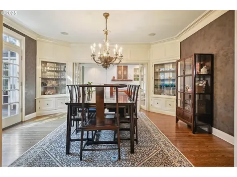 2670 SW Tichner Drive Portland OR 97205