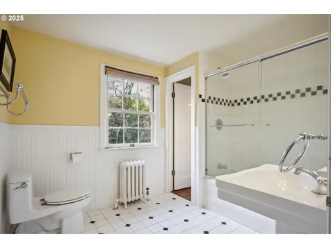2670 SW Tichner Drive Portland OR 97205