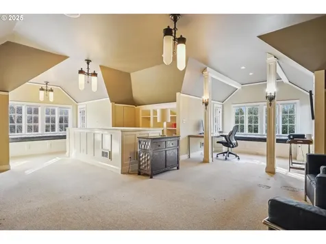 2670 SW Tichner Drive Portland OR 97205