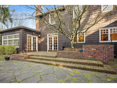 2670 SW Tichner Drive Portland OR 97205