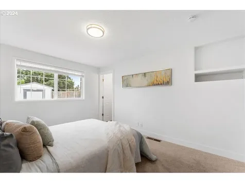 2338 Ne 159th Avenue Portland OR 97230