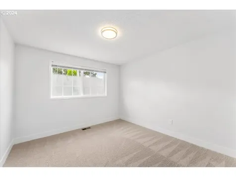 2338 Ne 159th Avenue Portland OR 97230
