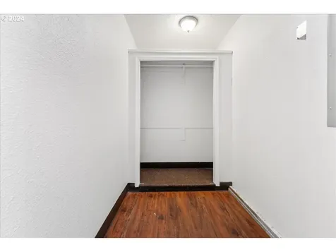 2338 Ne 159th Avenue Portland OR 97230