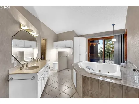 15321 Ne Winsor Drive Brush Prairie WA 98606