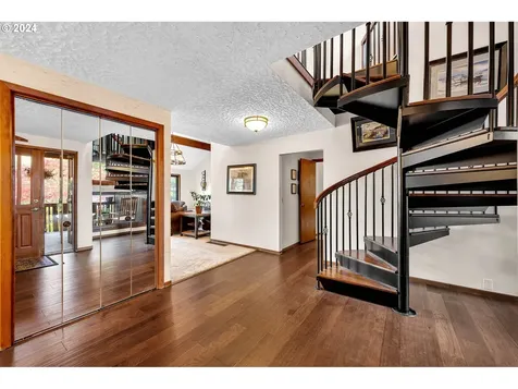 15321 Ne Winsor Drive Brush Prairie WA 98606